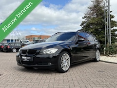 BMW 3-serie Touring - 320i, Pano, Leer, Navi, Trekhaak