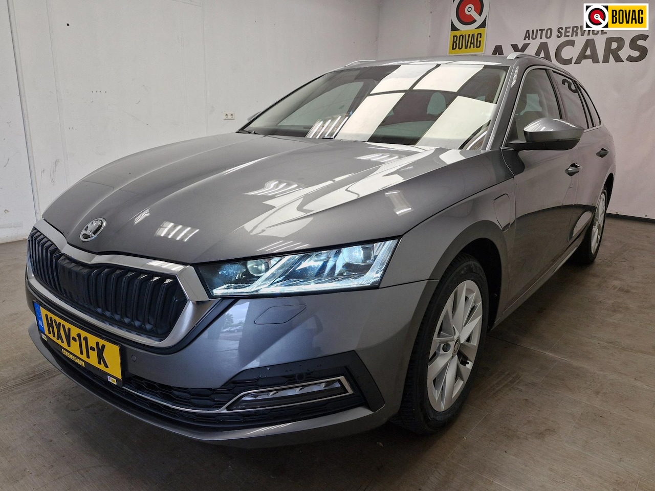 Skoda Octavia Combi - 1.4 TSI iV PHEV Sportline Business 1.4 TSI iV PHEV Sportline Business - AutoWereld.nl