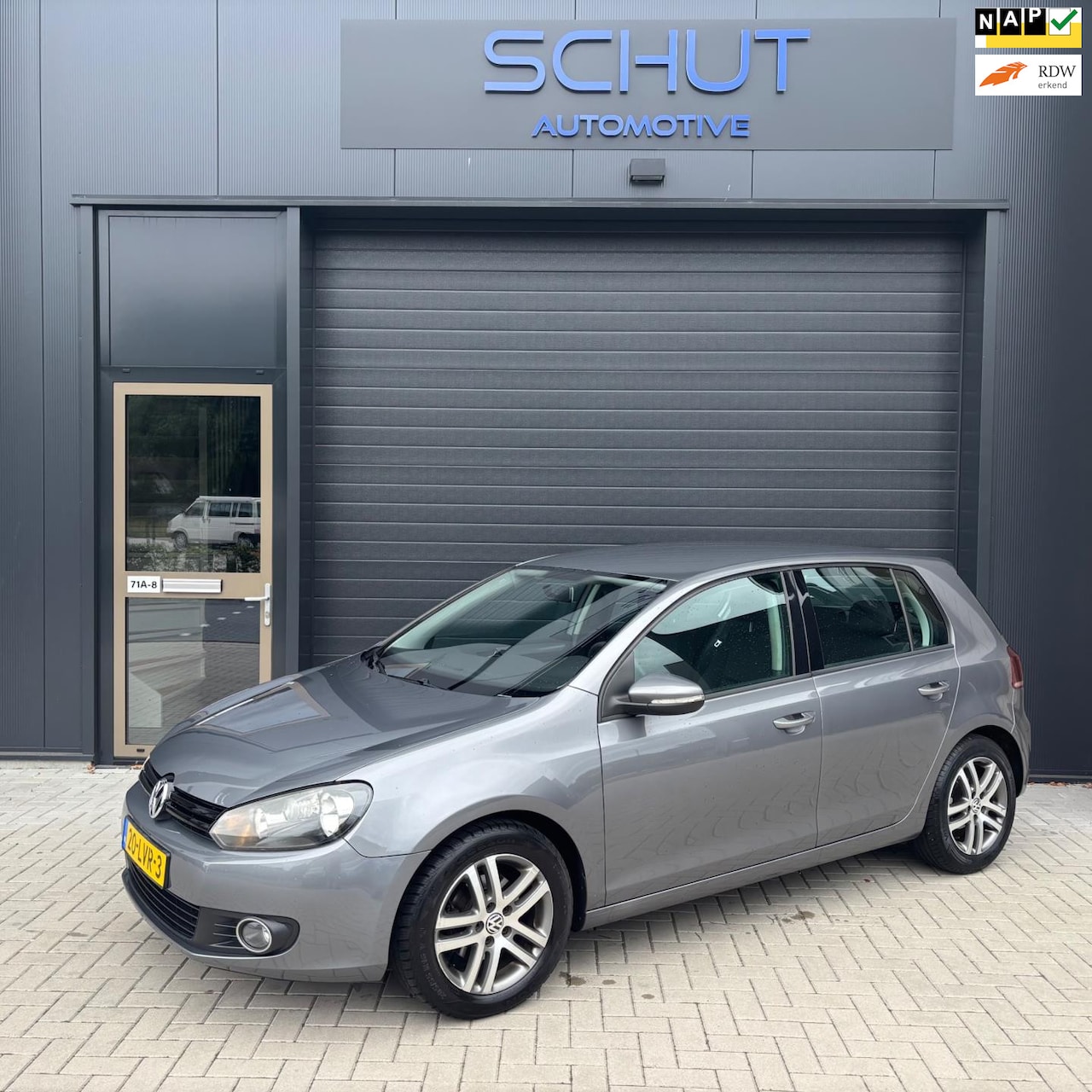 Volkswagen Golf - TSI Tour 5DRS KETTING V.V. | CARPLAY | AIRCO | APK 08-2026 | LED | TREKHAAK - AutoWereld.nl