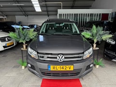 Volkswagen Tiguan - 2.0 TSI DSG 4M R-LINE PANO FULL 2015