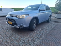Mitsubishi Outlander - 2.0 PHEV Limited Edition X-Line