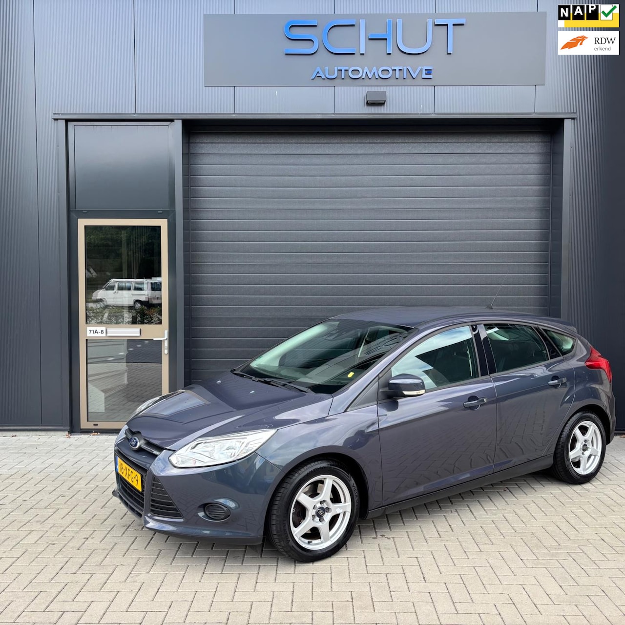 Ford Focus - 1.0 100pk Champions Edition 5DRS | RIEM V.V. | AIRCO | NAVI | CRUISE CONTROL | ORIG NL AUT - AutoWereld.nl