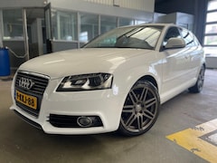 Audi A3 Sportback - 1.4 TFSI Attraction | S Line | Xenon | LMV 18 | Sport |