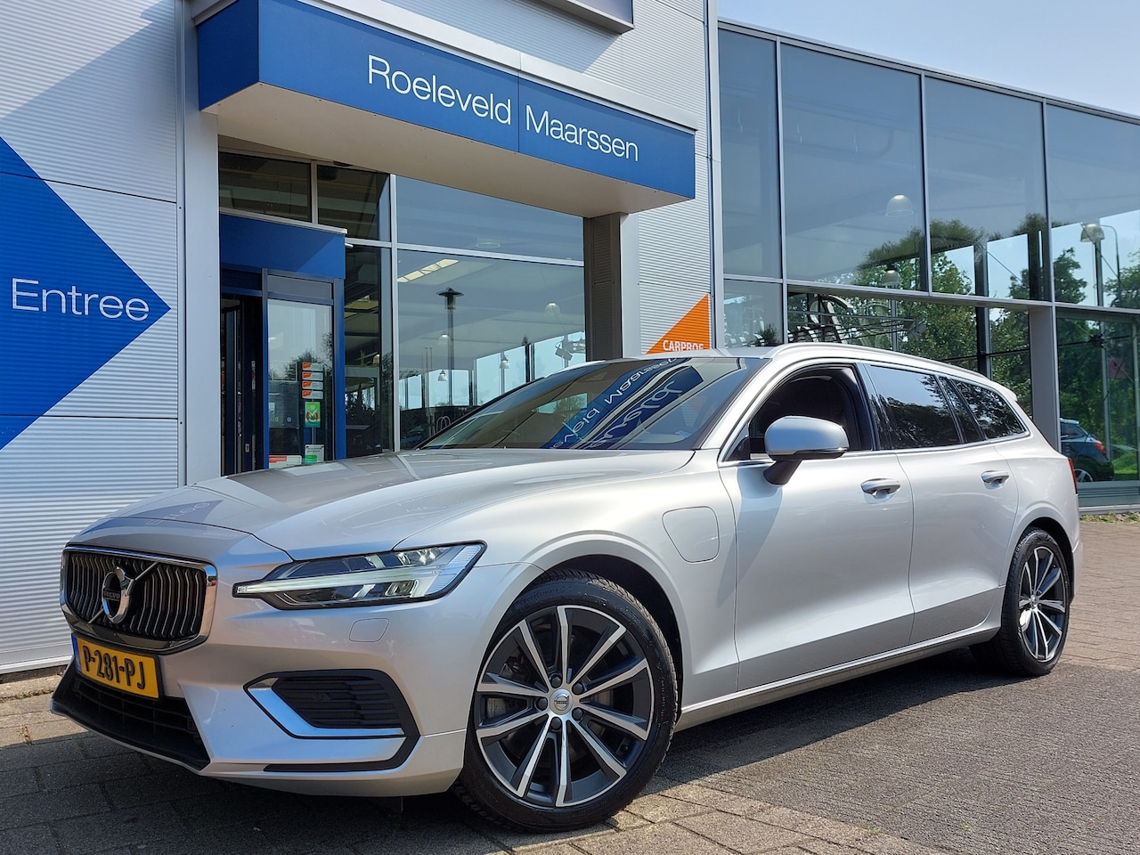 Volvo V60 - 2.0 T6 Recharge AWD Business Pro | Navi | Apple Carplay + Android Auto | Clima | Adap.Crui - AutoWereld.nl