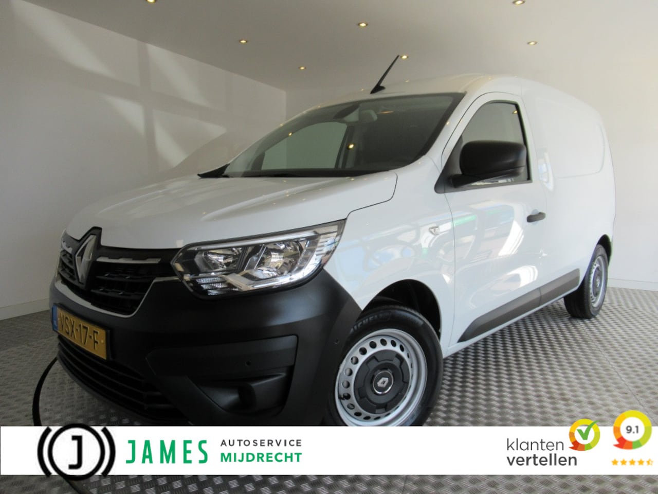 Renault Express - 1.5 dCi 95pk Comfort, Betimmering, Parkeersensoren - AutoWereld.nl