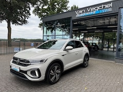 Volkswagen T-Roc - 1.5 TSI R-LINE / MATRIX /PANORAMA /TREKHAAK / ADAPTIVE / VIRTUAL /MASSAGE