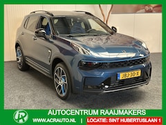 Lynk & Co 01 - 1.5 ZWARTE HEMEL 50 STUKS OP VOORRAAD VOL OPTIES 360 CAMERA ADAPTIVE CRUISE CONTROL PANORA
