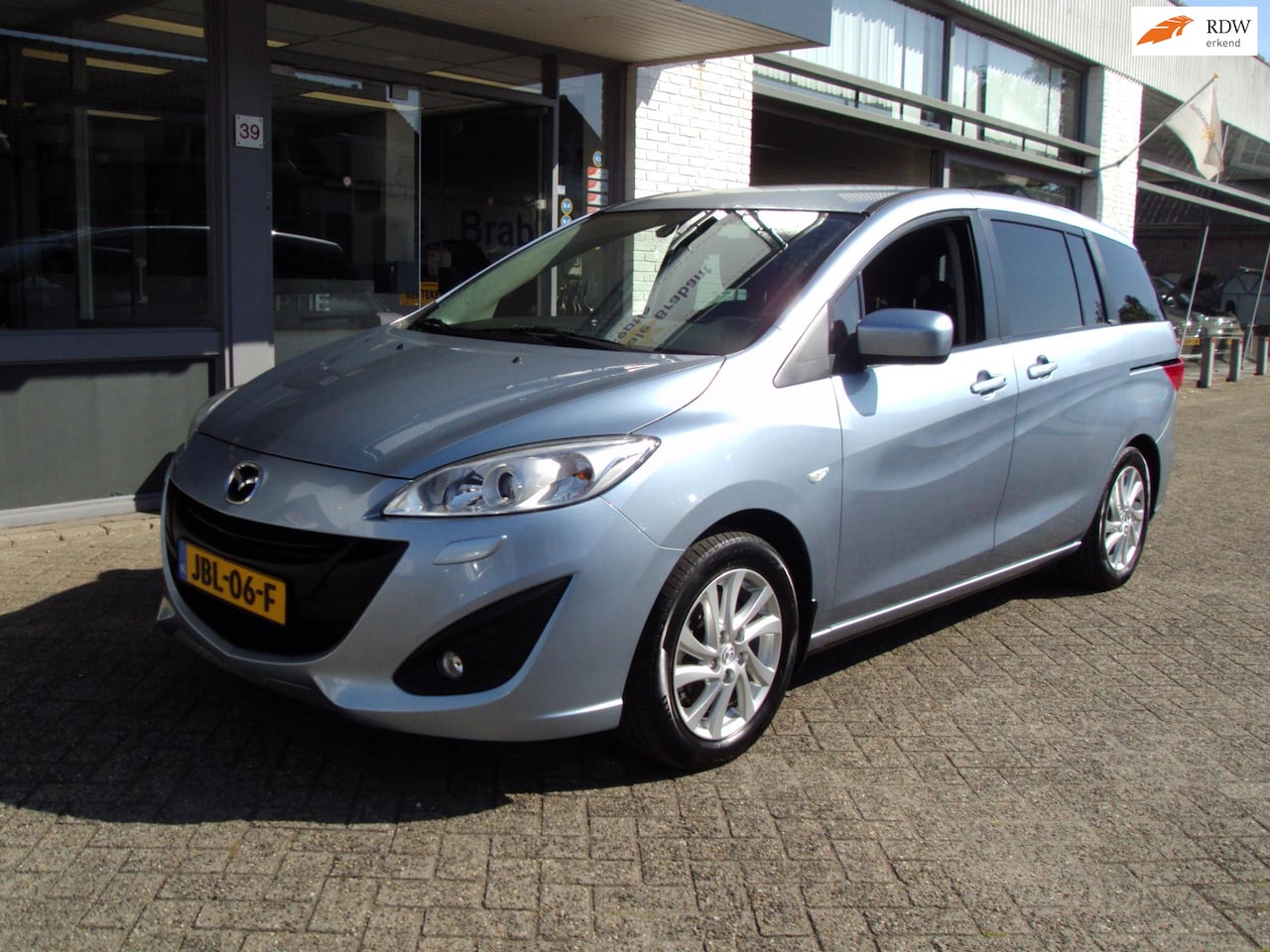 MAZDA 5