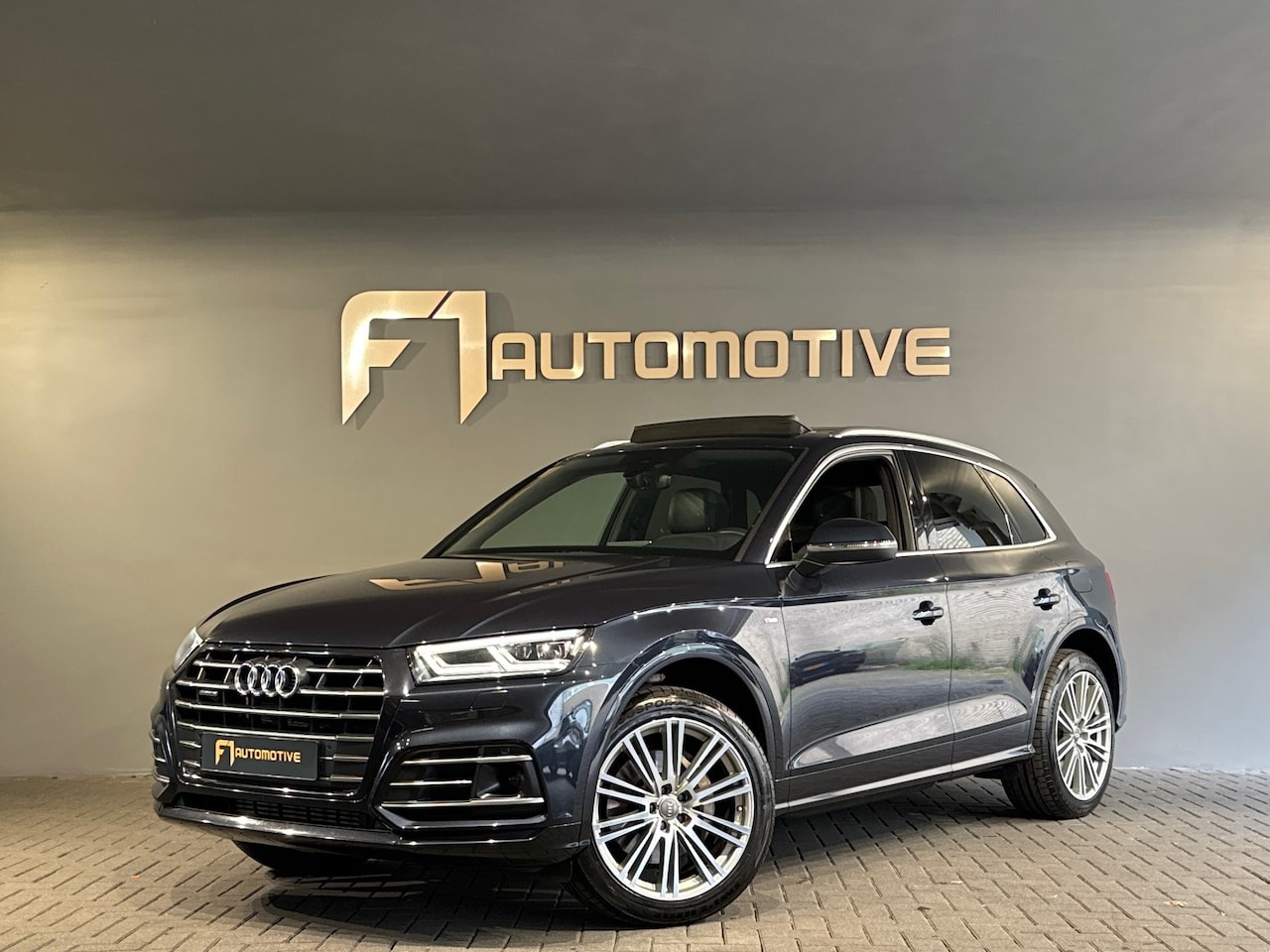 Audi Q5 - 55 TFSI e S Line quattro Pano|Keyless|ACC|Camera - AutoWereld.nl
