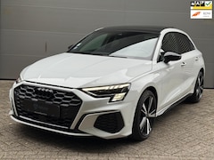 Audi A3 Sportback - 45 TFSI e S edition Competition l Pano l Volleder l Virtual l Fabrieksgarantie 09-2026 l V