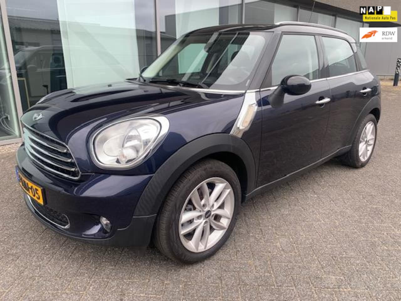 MINI Countryman - 1.6 Cooper CLIMAT BJ 4-2014 APK 8-2026 - AutoWereld.nl