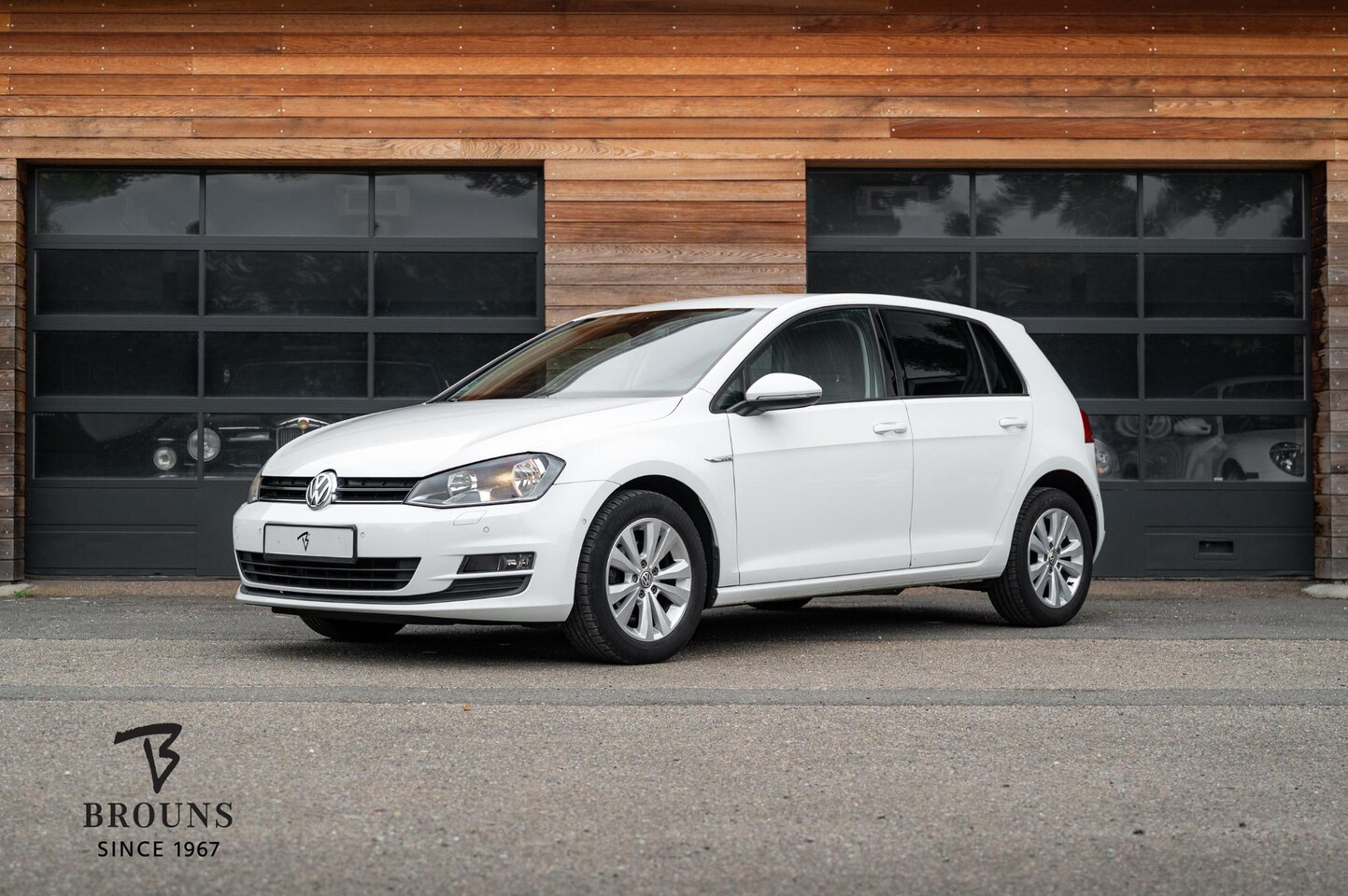 Volkswagen Golf - 1.2 TSI 'CUP' | Camera | Stoelverwarming - AutoWereld.nl