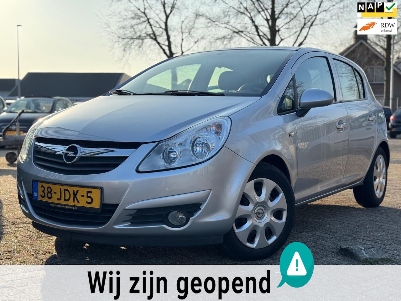 Opel Corsa - 1.4-16V Edition VOL AUTOMAAT AIRCO CRUISE CTRL - AutoWereld.nl