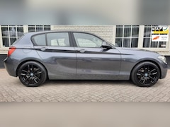 BMW 1-serie - 118i Limited Edition SPORT BIJZONDER MOOI NAP