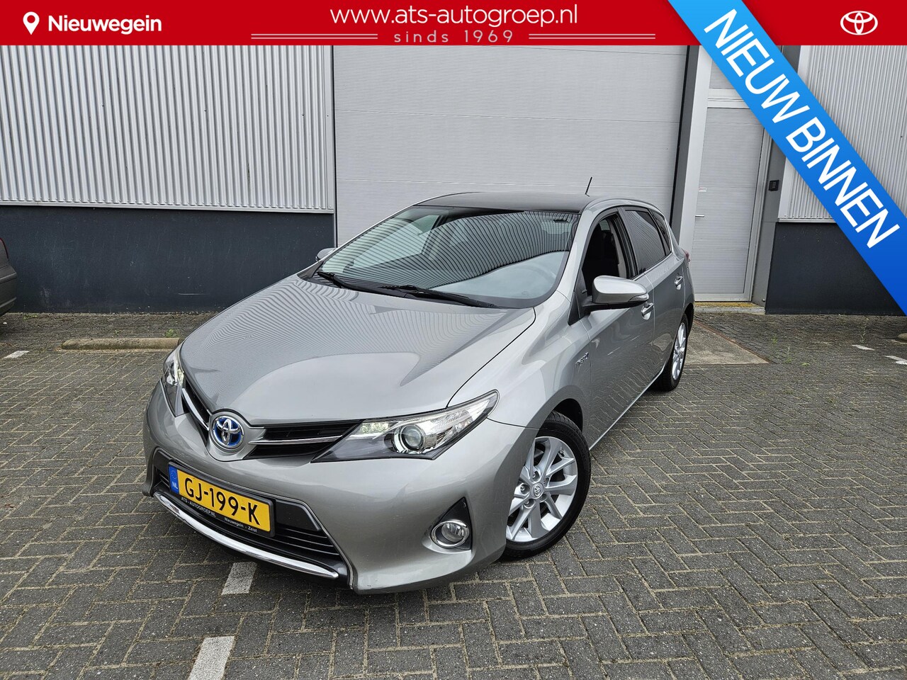 Toyota Auris - 1.8 Hybrid Lease 1.8 Hybrid Lease , panoramadak, navigatie - AutoWereld.nl
