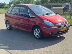 Citroën Xsara Picasso - 2.0i-16V Attraction uit 2005 Automaat