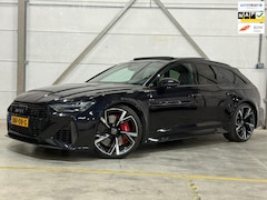 Audi A6 Avant - RS 6 TFSI quattro Carbon Pano Acc Lane Hud