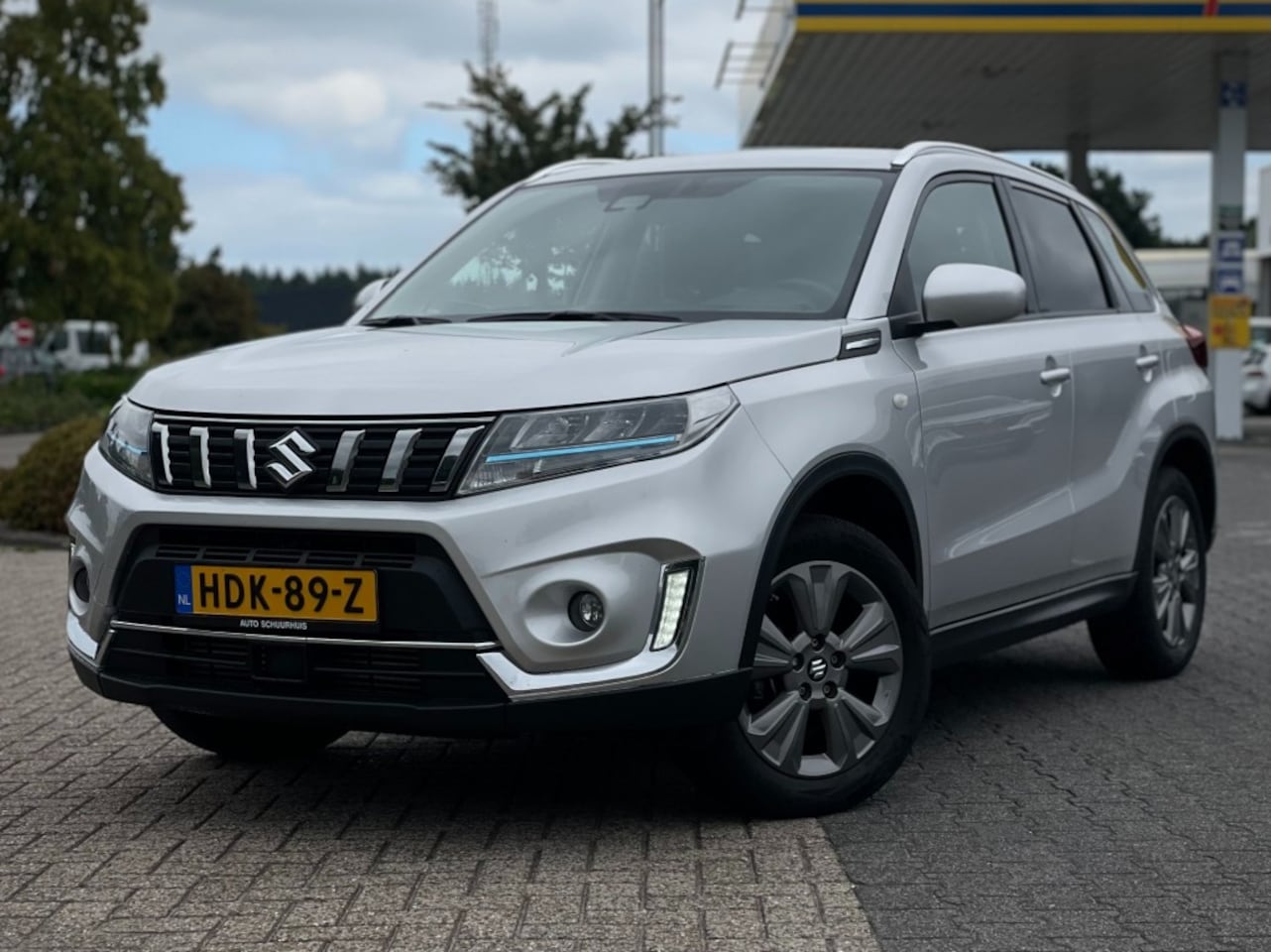 Suzuki Vitara - 1.4 SMART HYBRID SELECT  CAMERA NAVI ADD. CRUISE CARPLAY - AutoWereld.nl