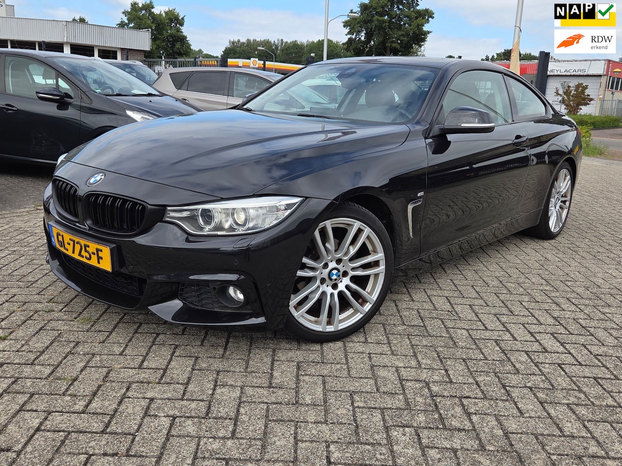 BMW 4-serie Coupé - 420i High Executive//PANO/AUTOMAAT - AutoWereld.nl