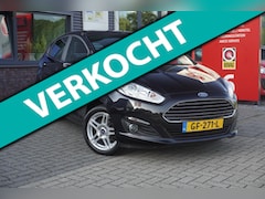 Ford Fiesta - 1.0 Titanium / Afneembare trekhaak / Navi / Airco