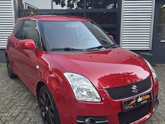 Suzuki Swift - 1.6 Sport *CLIMA-NAVI-KEYLESSGO