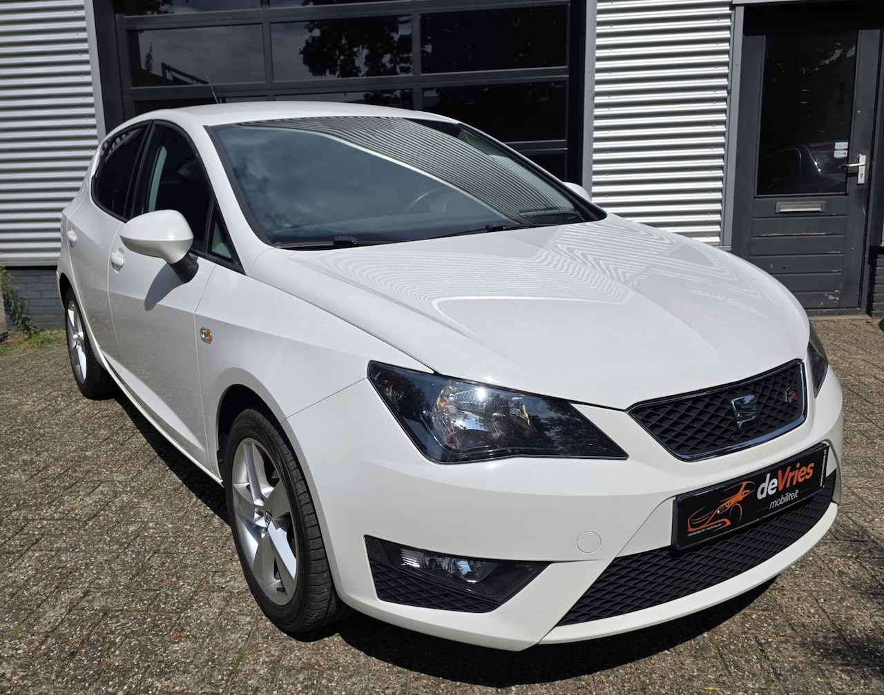 SEAT Ibiza - 1.2 TSI FR **5DRS-AIRCO-CRUISECONTROLE** - AutoWereld.nl
