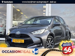 Toyota Yaris - 1.5 Hybrid Dynamic | 1e Eigenaar | Nieuw Geleverd & Onderhouden | Parkeersensoren achter |