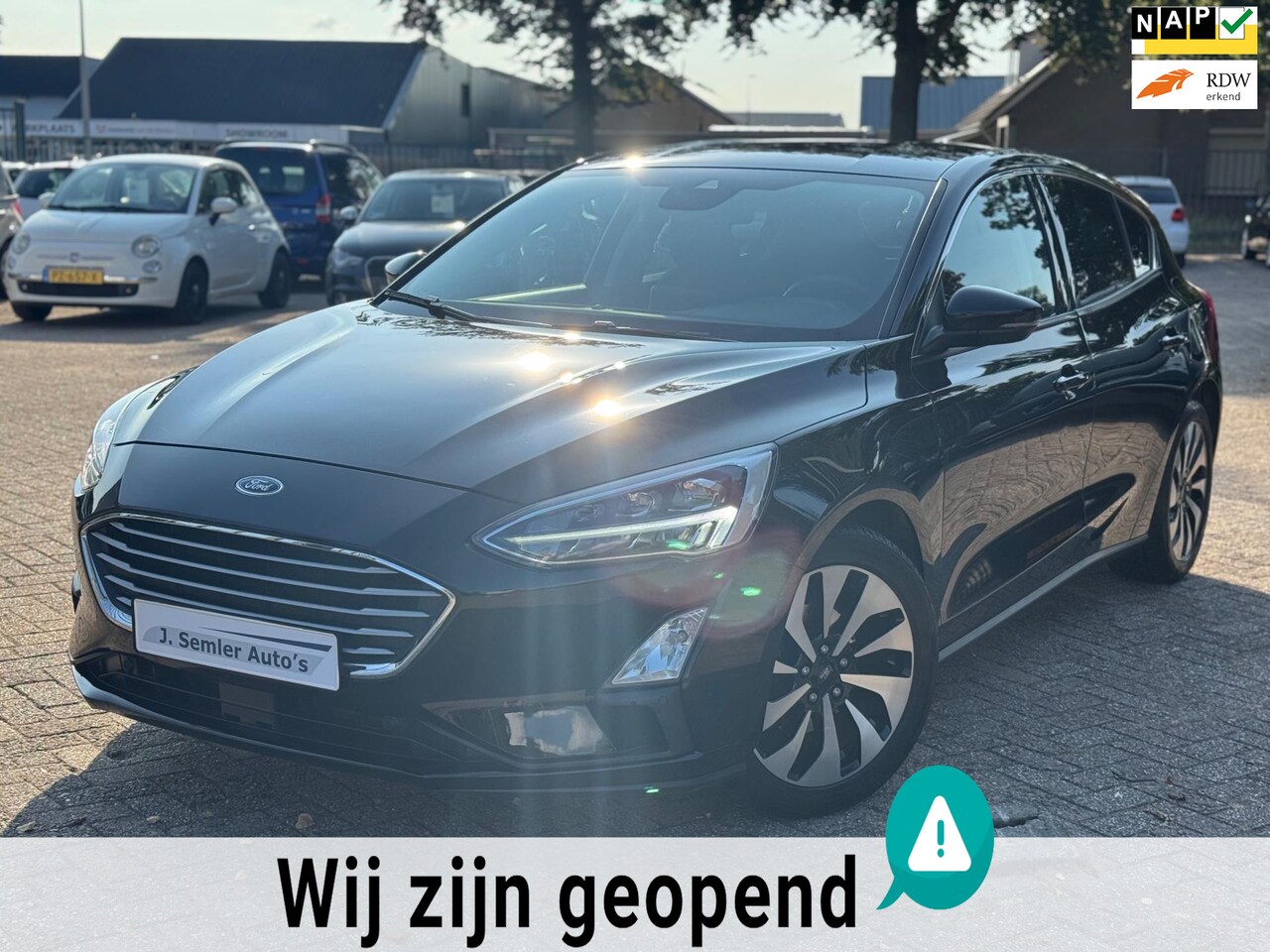 Ford Focus - 1.0 EcoBoost Titanium Business CLIMATE CTRL NAVIGATIE CRUISE KEY LESS GO - AutoWereld.nl