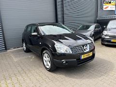 Nissan Qashqai - 2.0 Acenta AUTOMAAT/TREKHAAk/PANO