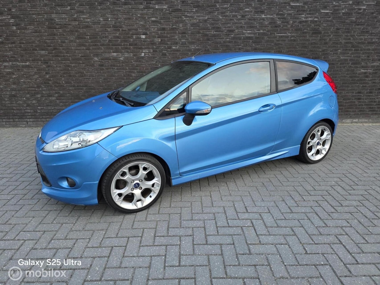 Ford Fiesta - 1.6 Sport|Leer|Airco|Sport-Pakket|Zeer Appart| - AutoWereld.nl