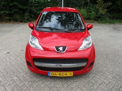Peugeot 107 - 1.0-12V XS