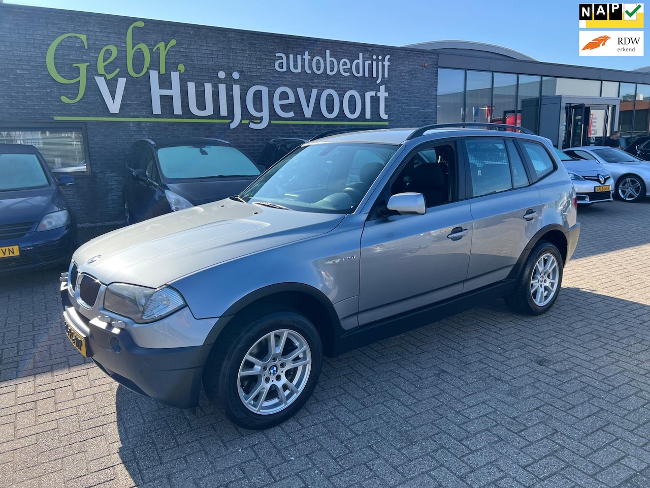 BMW X3 - 2.5i Executive AUTOMAAT - AutoWereld.nl