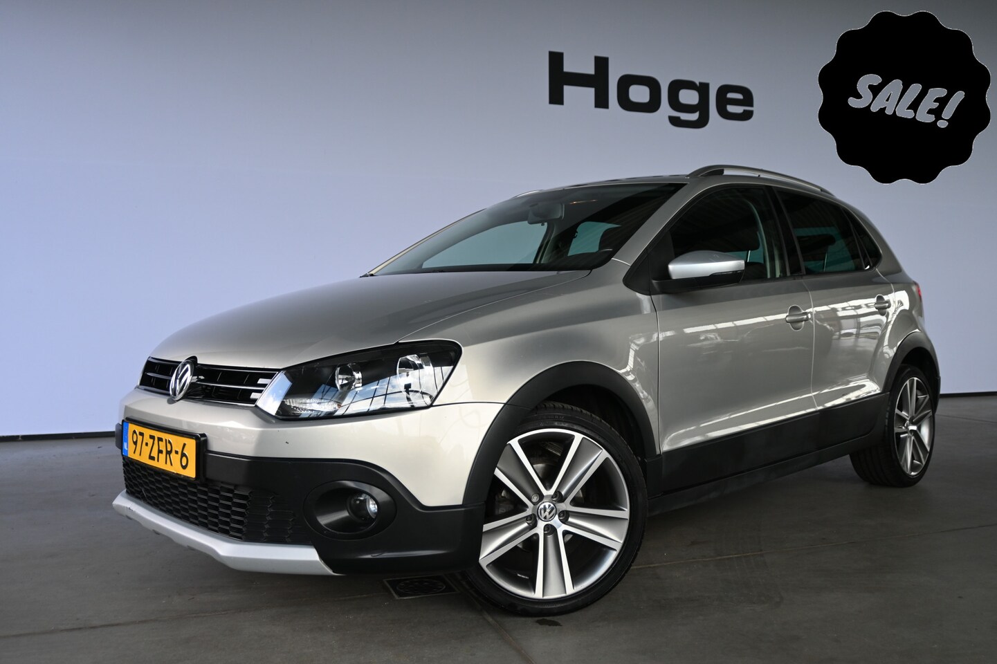 Volkswagen Polo - 1.2 TSI Cross Automaat DSG Cruise control Airco Trekhaak Navigatie 100% Onderhouden 1e Eig - AutoWereld.nl