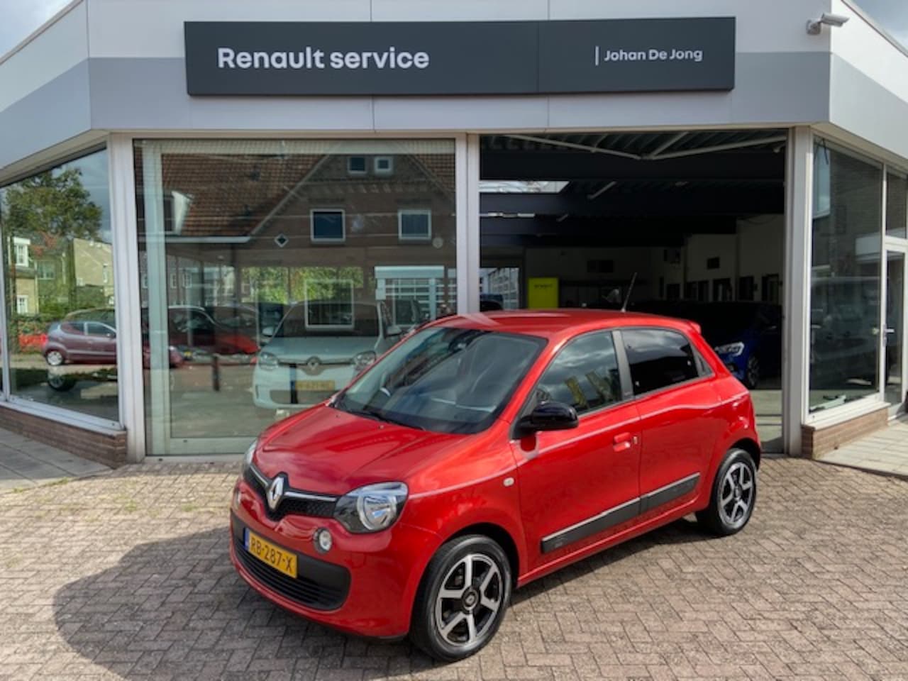 Renault Twingo - 1.0 SCe 70pk S&amp;S Limited - AutoWereld.nl
