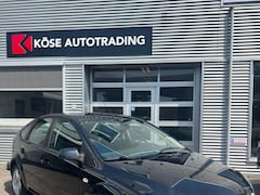 Ford Focus - 1.6-16V First Edition RIJDT SCHAKELT TOP AIRCO