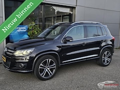 Volkswagen Tiguan - 2.0 TDI R-Line Edition 4Motion Panorama/Keyless/Xenon/LED