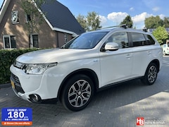 Mitsubishi Outlander - 2.0 PHEV Instyle+