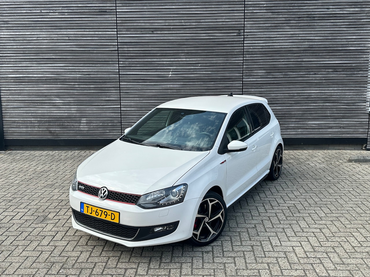 Volkswagen Polo - 1.4 TSI GTI 180PK DSG , 5drs , Perfect onderhouden , Nw Megatronic - AutoWereld.nl