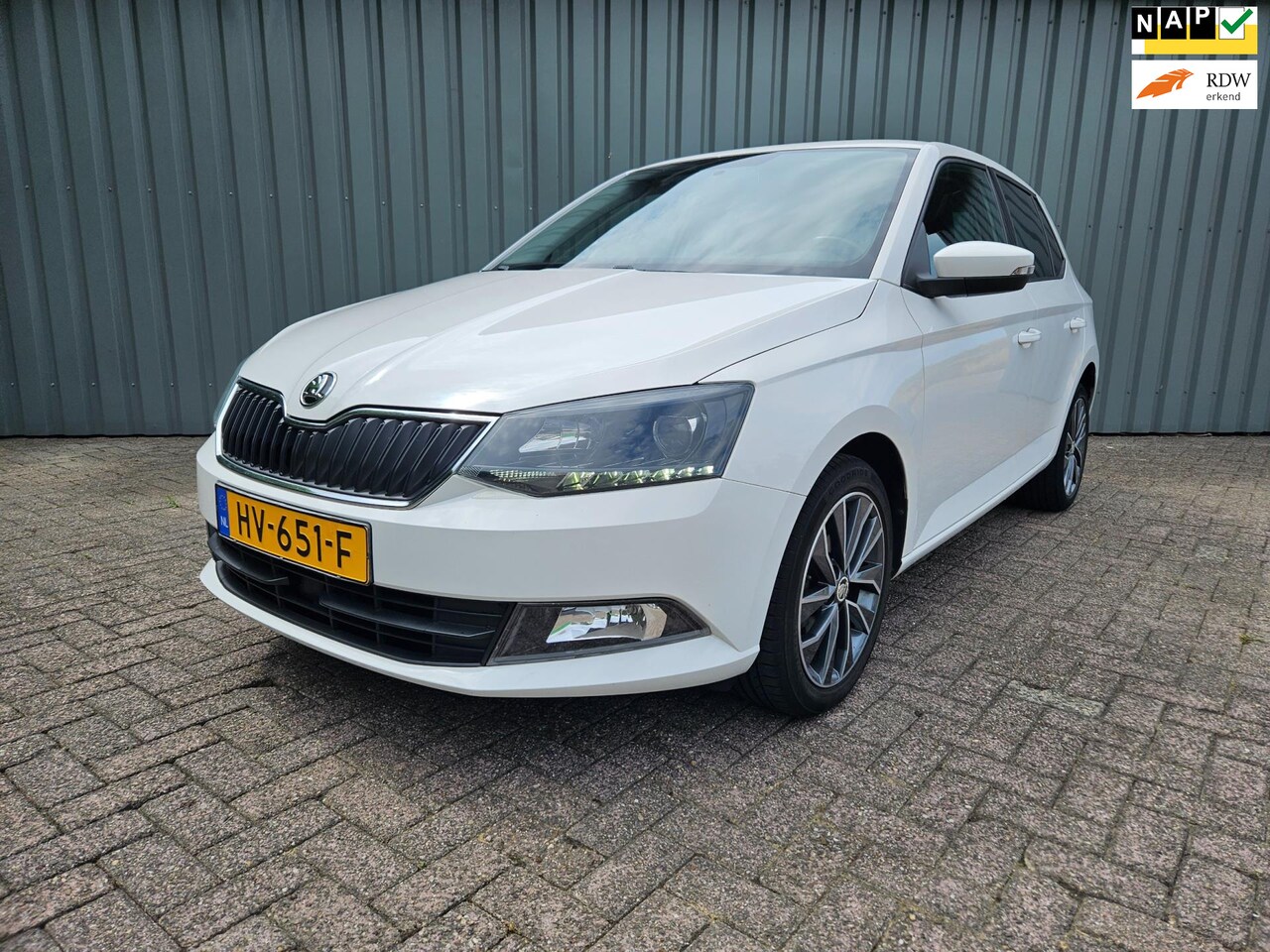 Skoda Fabia - 1.0 Edition lmv Airco Cruisecontrol Led - AutoWereld.nl