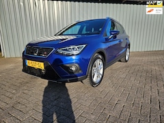 SEAT Arona - 1.0 TSI FR Virtual Cockpit Navi Stoelverwarming Led Camera