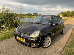Renault Clio - 2.0-16V Sport APK 06-2026 – Liefhebbersauto!