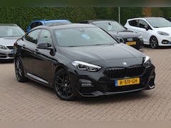 BMW 2-serie Gran Coupé - 218i Business Ed. M Sport / Camera / Alcantara / Apple CarPlay / 19'' / Sportstoelen / Stu