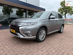 Mitsubishi Outlander - 2.4 PHEV S-Edition | FULL OPTION | Zie Foto's