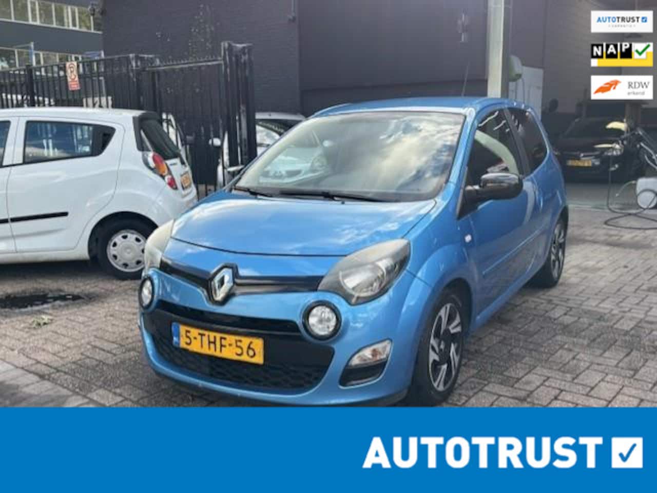 Renault Twingo - 1.2 16V Dynamique|Airco|Radio|Nap|APK|OrgNederlands|Lage KM Stand - AutoWereld.nl