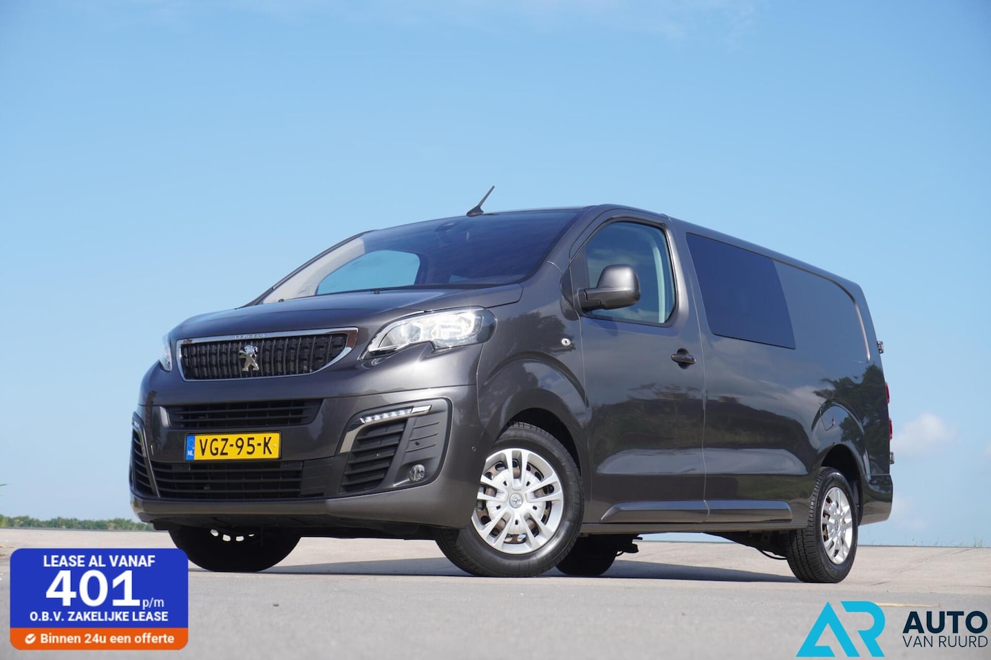 Peugeot Expert - Bestel 2.0 BlueHDI 120 Long Asphalt DC - AutoWereld.nl