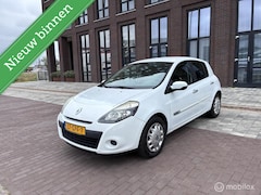 Renault Clio - 1.5 dCi Authentique