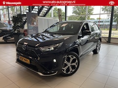 Toyota RAV4 - 2.5 Plug-in Hybrid AWD Limited Edition | Panoramadak | Trekhaak | All-season banden | Gece