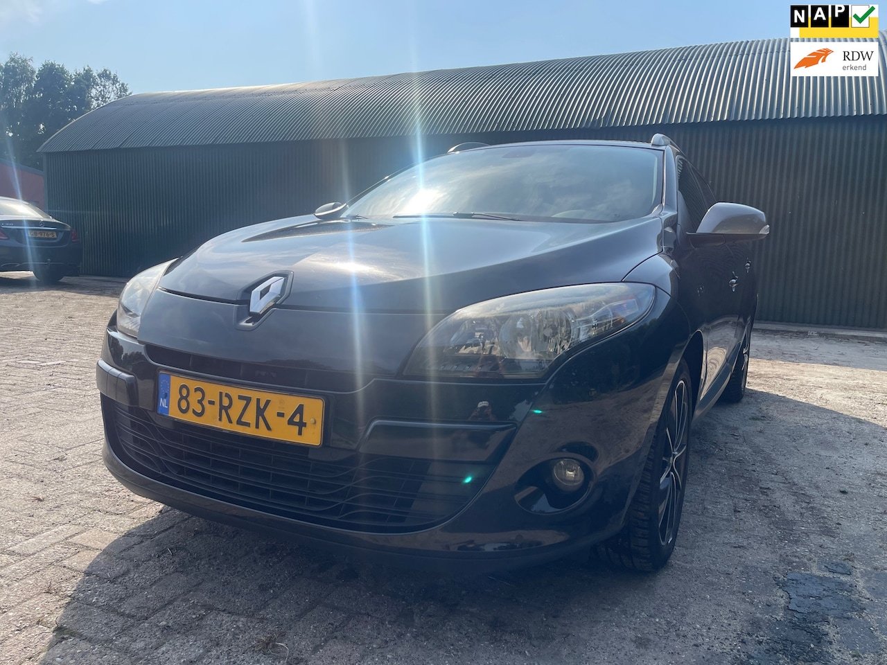 Renault Mégane Estate - 1.4 TCe Parisienne|Navi|Parkeersensor|Clima| Elektr. ramen| APK! - AutoWereld.nl