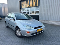 Ford Focus - 1.6-16V Trend | LEER | AIRCO | SCHERM |