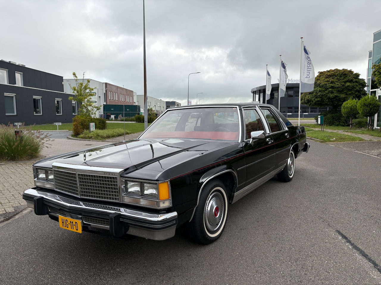 Ford LTD - 5.0 Landau - AutoWereld.nl